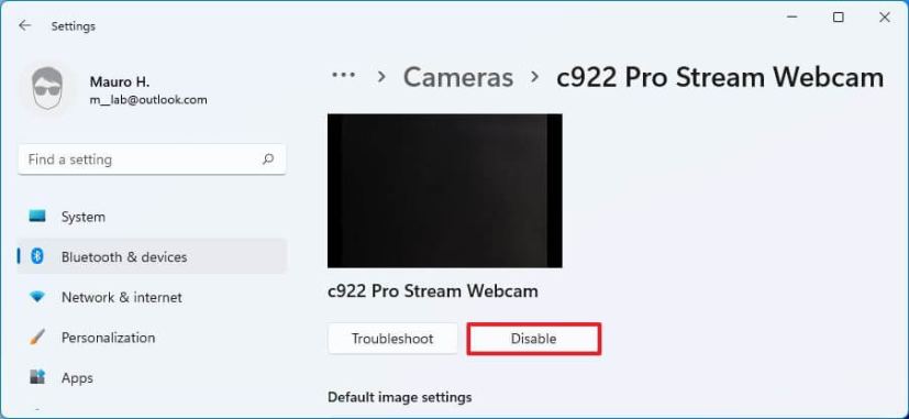 Disable webcam on Windows 11