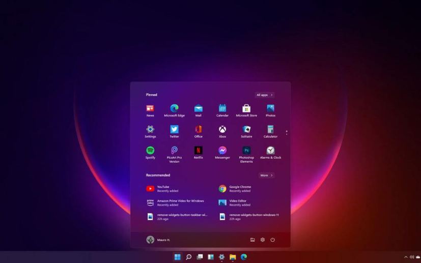 Windows 11 Start menu and taskbar